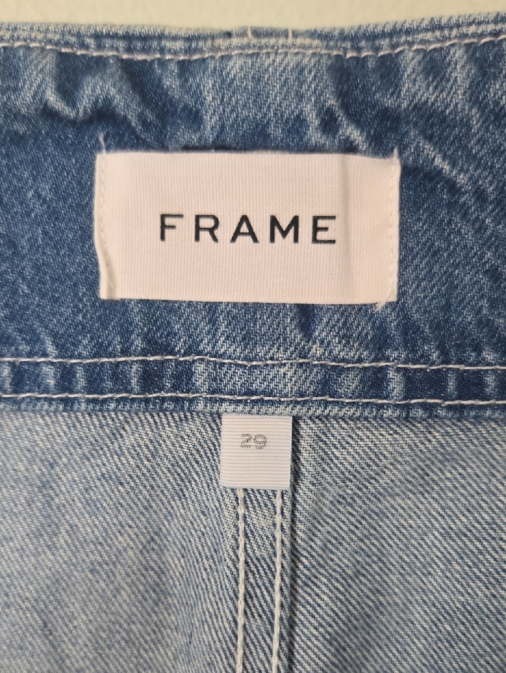 Frame x Anthropologie | NWT High Rise Darted Waist Wide Leg Denim Shorts Size 29 - Picture 8 of 10